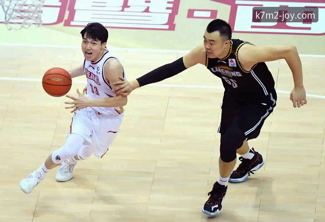 CBA季后赛激战体验指南：从浙江加时绝杀看微乐棋牌房间玩法策略